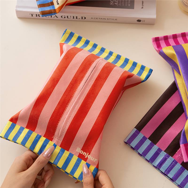 Tissue box