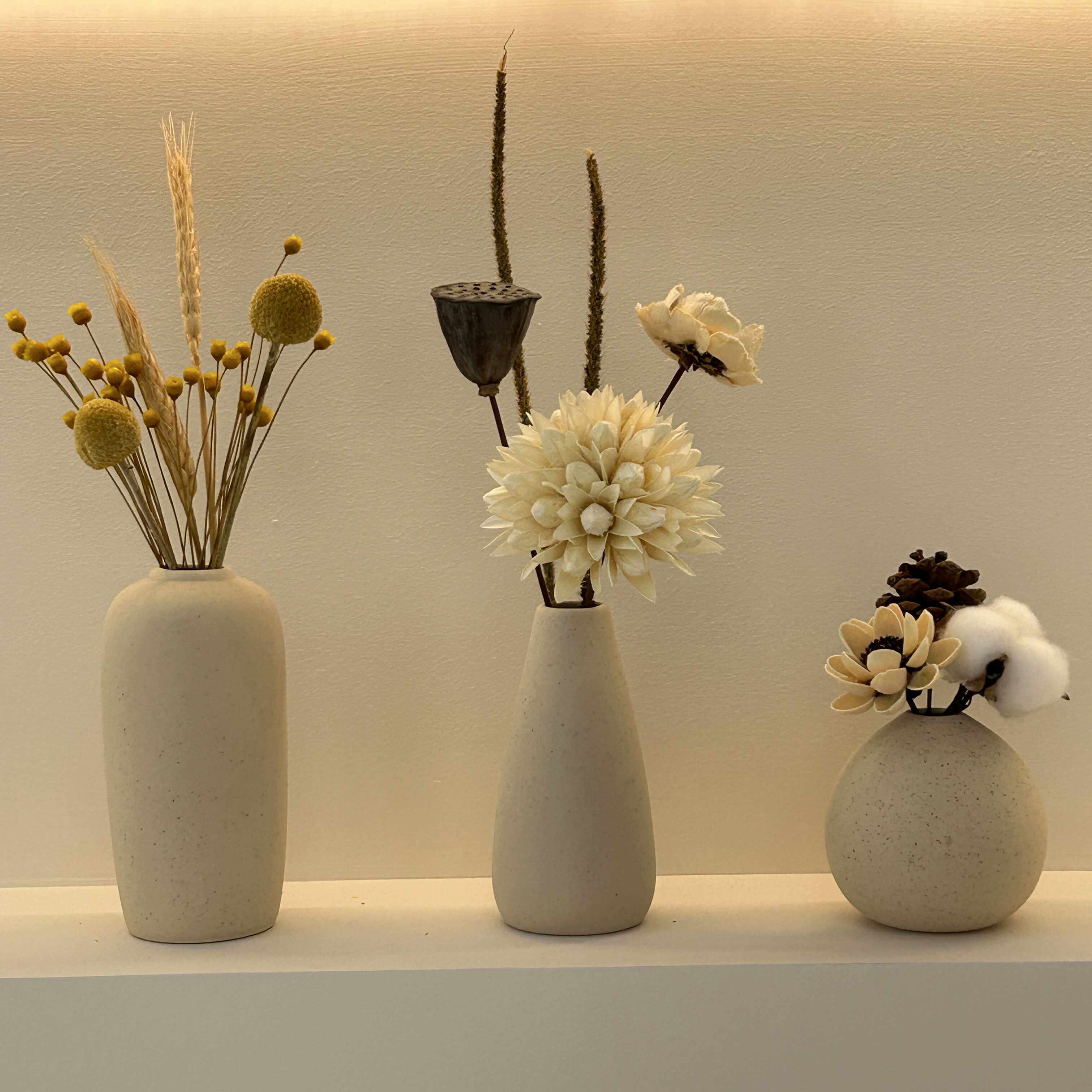 Minimalist dried flower vase set for home décor