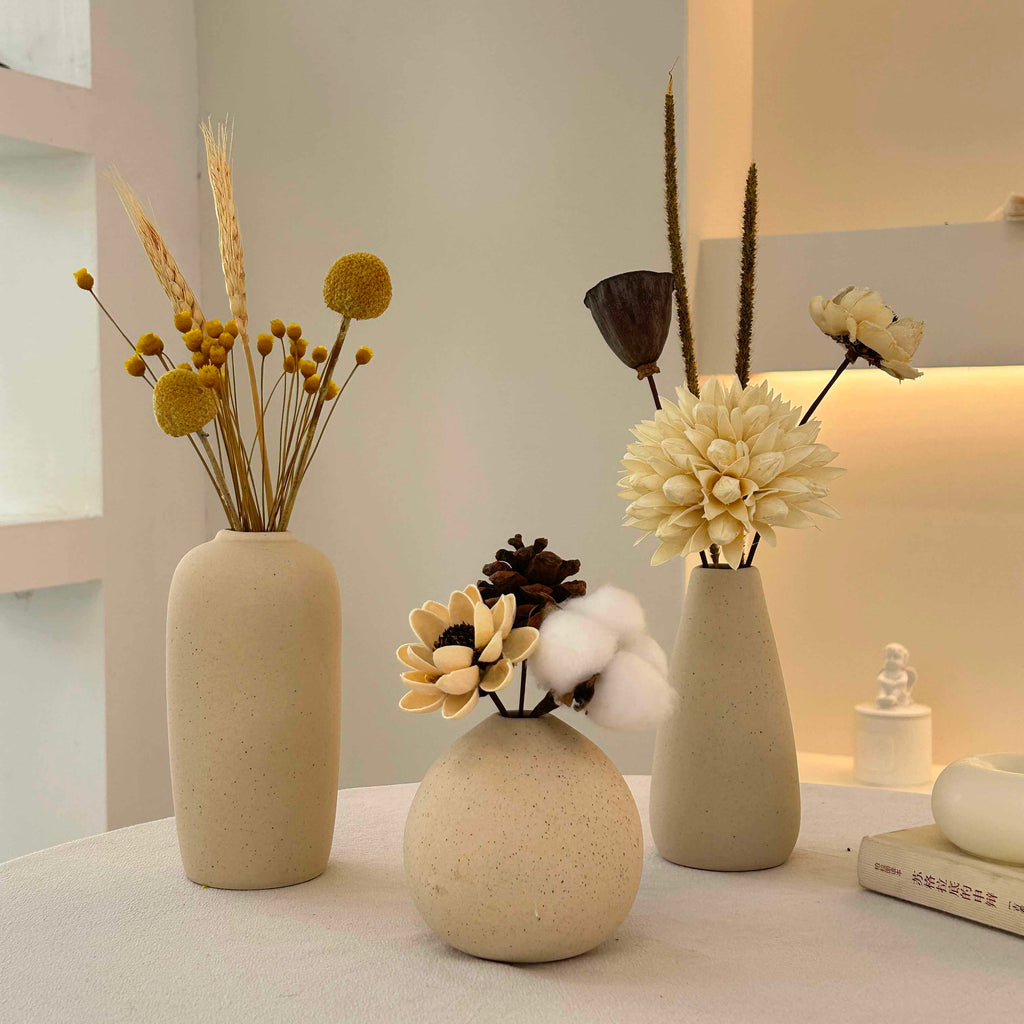 Minimalist dried flower vase set for home décor