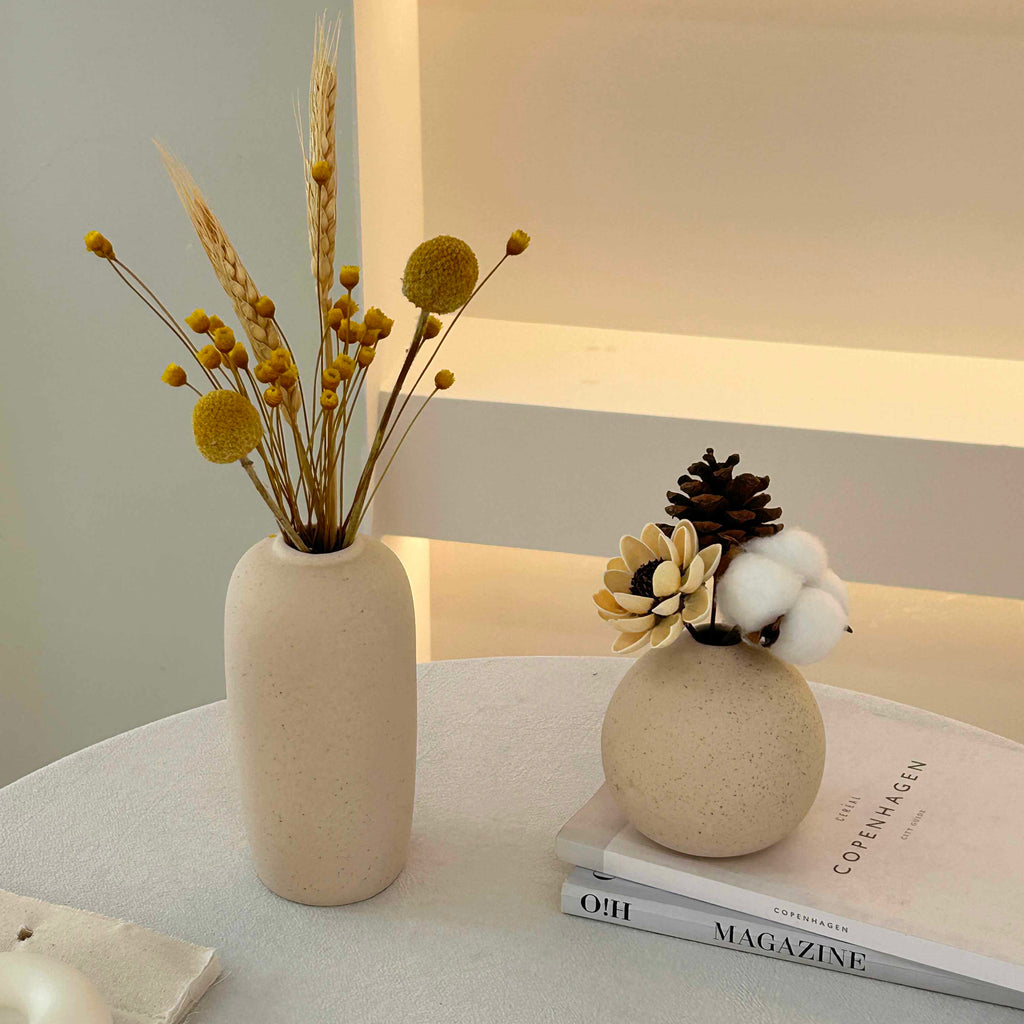 Minimalist dried flower vase set for home décor